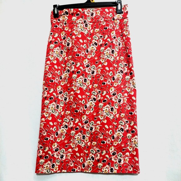 ANTONIO MELANI Dresses & Skirts - Antonio Melani Womens Size 2 Fitted Pencil Skirt Floral Lined Waistband Back Zip